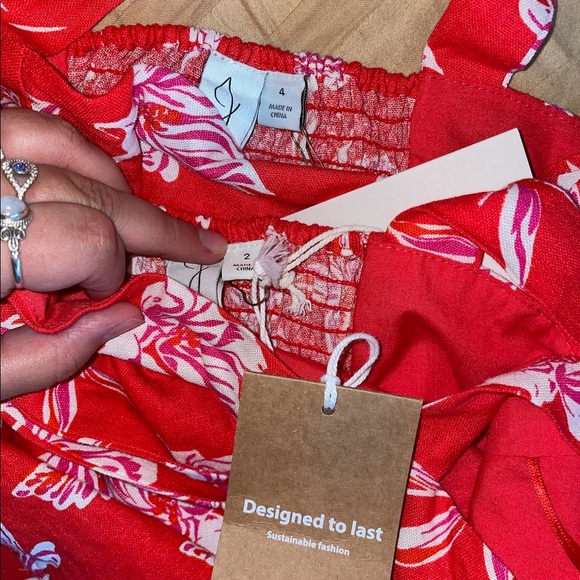 NWT Joie Red White Flower Linen Ruched Back Tye Straps Size 4 - Picture 4 of 4